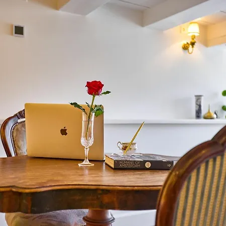 Next To Skinny Bridge Near Rembrandtsquare アパート